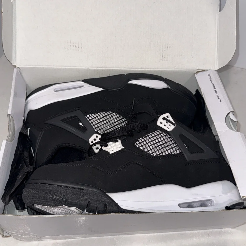 Air Jordan 4 Retro Black/hite Thunder Men's Sneakers Size 11  US FQ8138-001